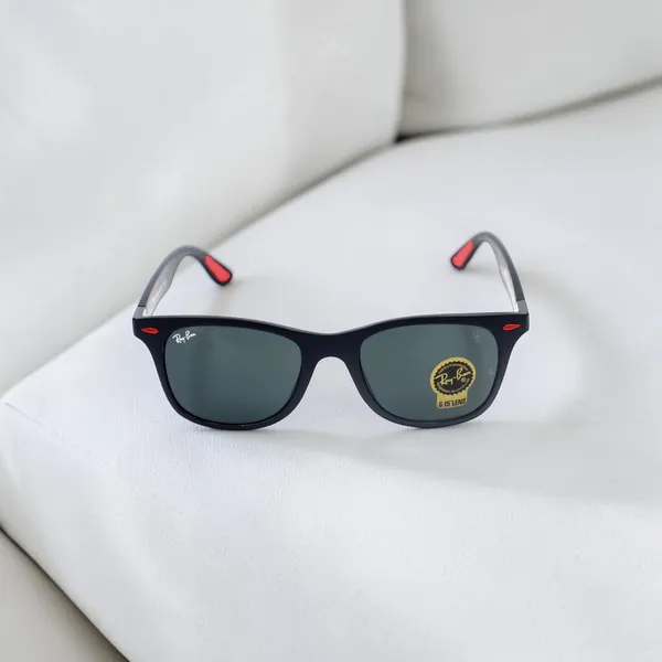 SwamiRaj_EyeWorld_Wayfarer_Glass_Fitted_Sunglasses_For_Men_&_Women_With_Very_Light_Weight_Acetate_Frame_with_Soft_Rubber_Grip_&_UV_Protected_Black_Glass