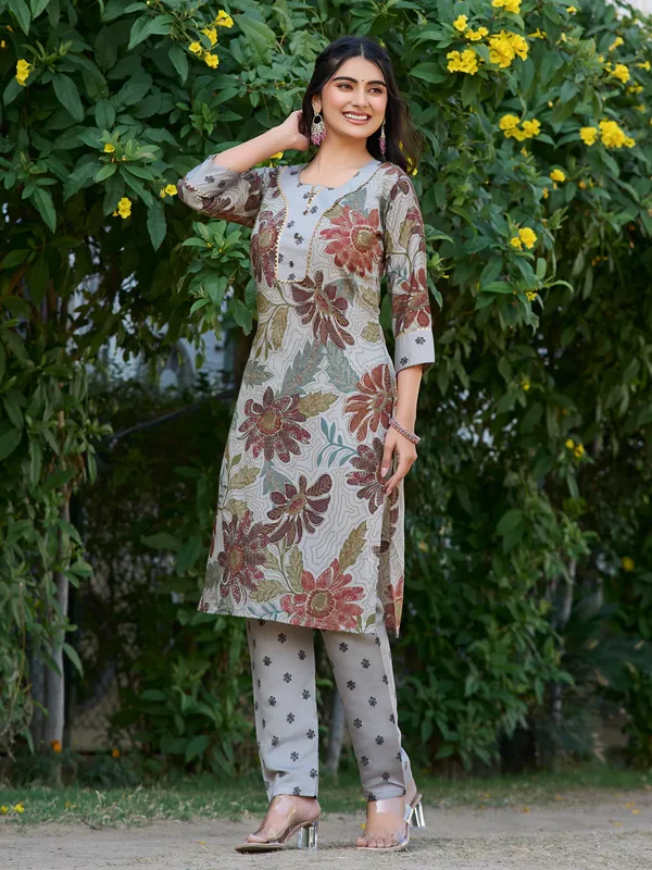 Yagnik_Fashion_New_Festival_and_Daily_Wear_Chanderi_Cotton_Kurta_Set