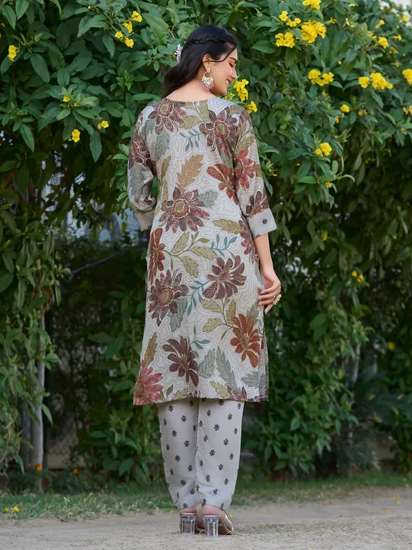Yagnik_Fashion_New_Festival_and_Daily_Wear_Chanderi_Cotton_Kurta_Set