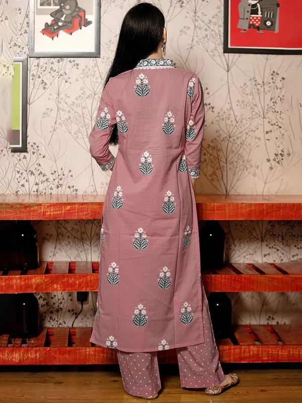 YAGNIK_FASHION_Women_Rayon_Floral_Printed_Kurta_Dupatta_Set