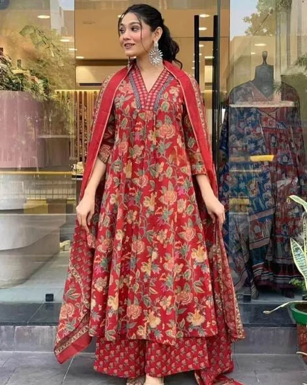 Women_Rayon_Floral_Printed_Kurta_Palazzo_Dupatta_Set