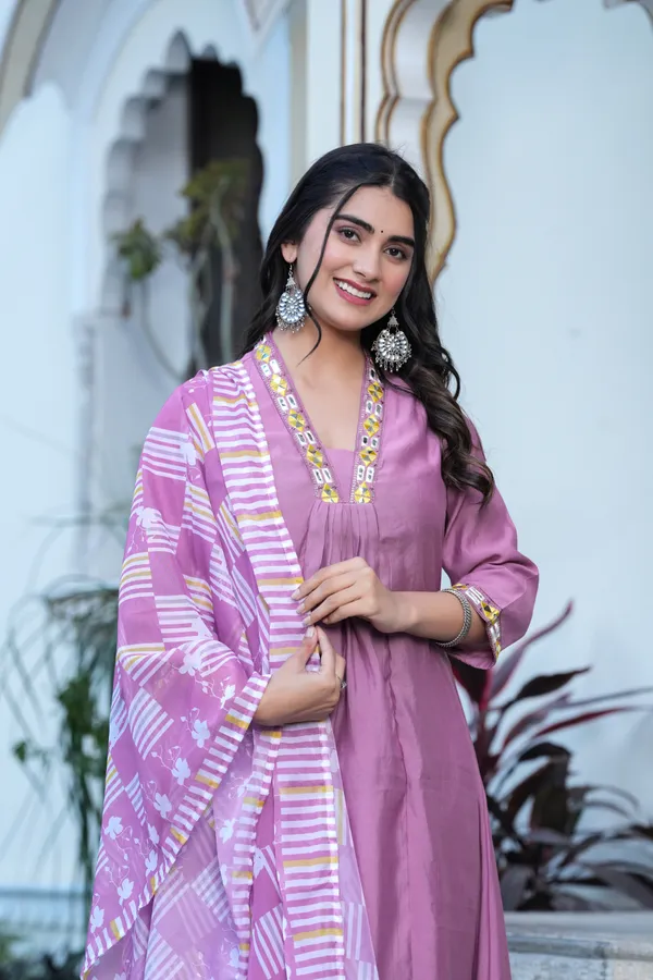 Yagnik_Fashion_Chanderi_Silk_Printed_Kurti_With_Palazzo_Women_Stitched_Salwar_Suit