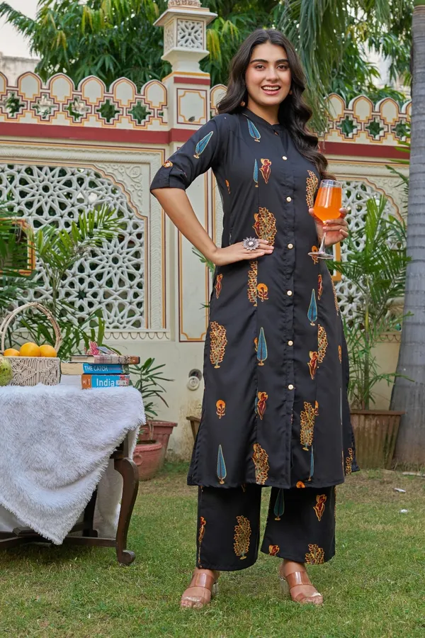 Yagnik_fashion_New_Festival_and_Daily_Wear_Stylish_Rayon_Kurta_Set_With_one_Side_Pocket