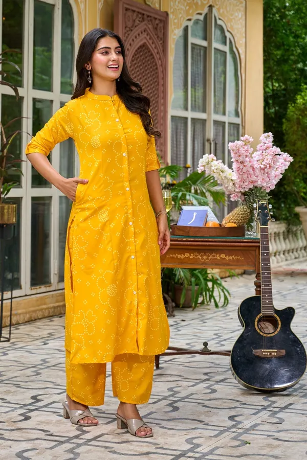Yagnik_fashion_New_Festival_and_Daily_Wear_Stylish_Rayon_Kurta_Set_With_one_Side_Pocket