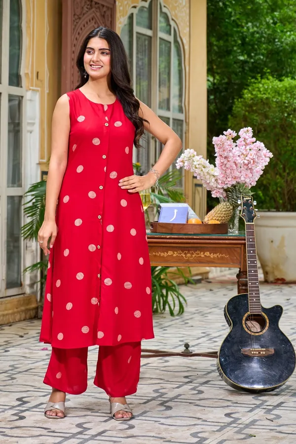 Yagnik_fashion_New_Festival_and_Daily_Wear_Stylish_Rayon_Kurta_Set_With_one_Side_Pocket