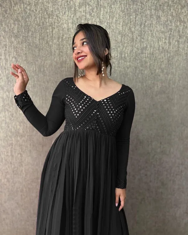 Black_Georgette_Embroided_Full_Sleeve_Gown_For_Women