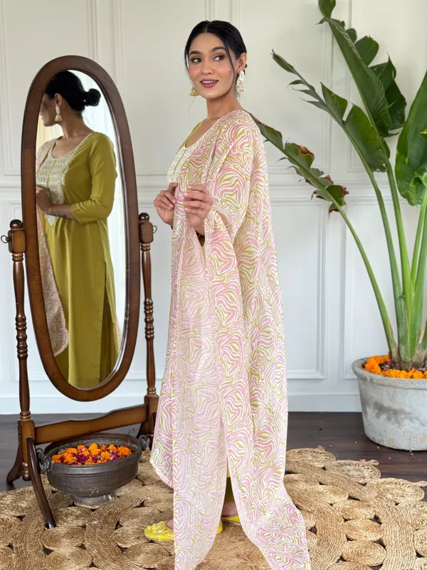 Embroidery_Kurti_Set