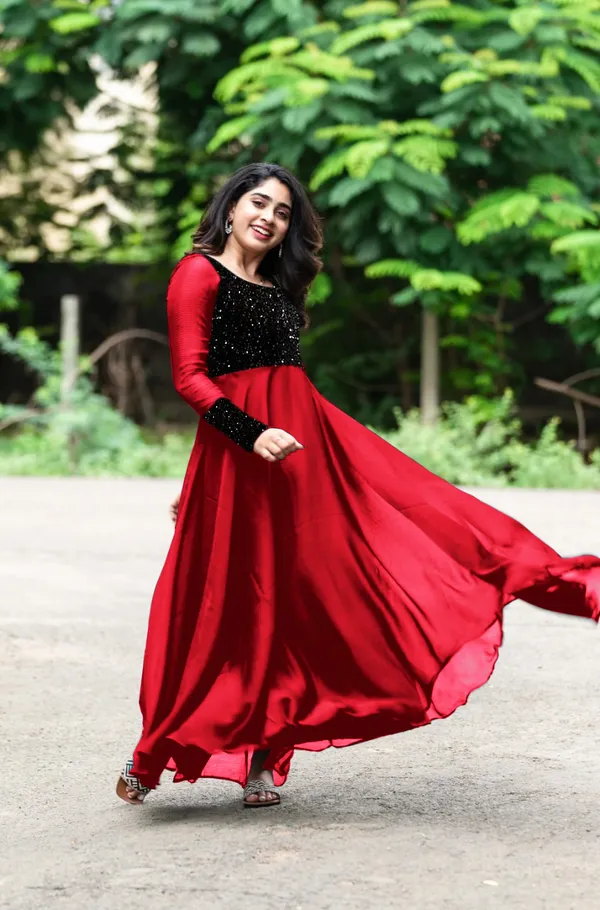 RedAnd_Black_Embroidery_Full_Sleeve_Gown_For_Women