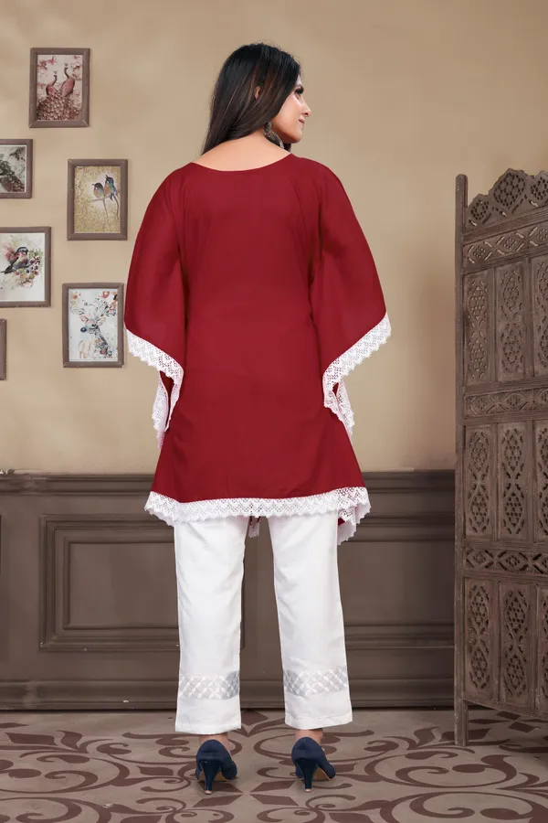Maroon_And_White_Rayon_Printed_Kaftan_For_Women