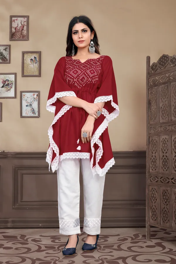 Maroon_And_White_Rayon_Printed_Kaftan_For_Women