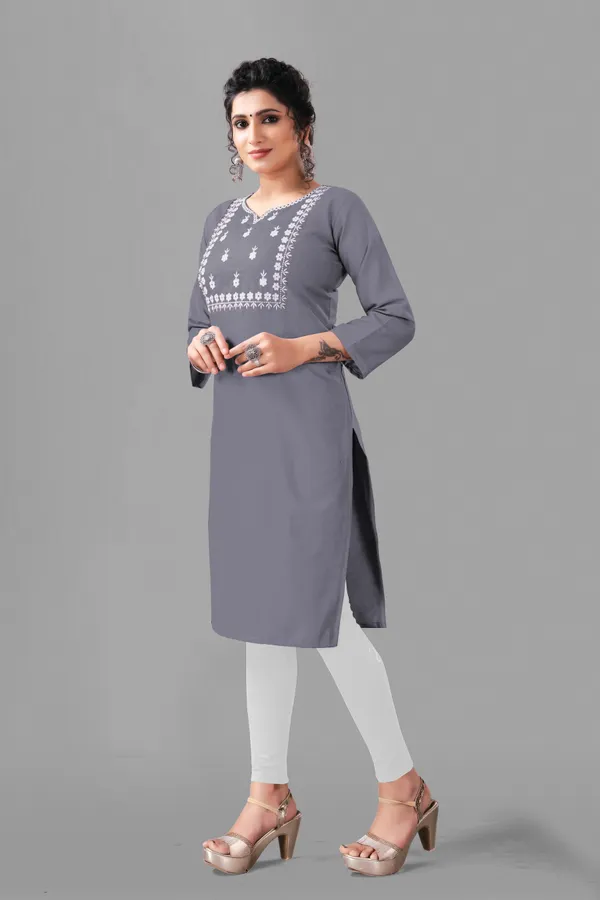 Grey_And_White_Cotton_Embroided_3/4_Sleeve_Kurti_For_Women