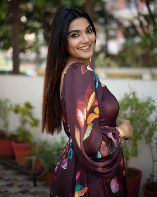 Coffee_Brown_Geogette_Floral_Printed_Full_Sleeve_Gown_For_Women