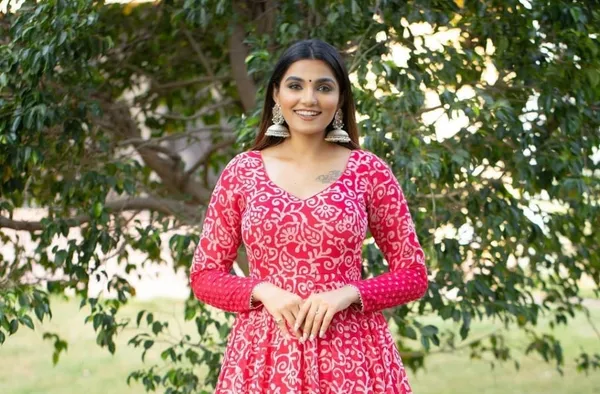 Pink_Georgette_Floral_Printed_Full_Sleeve_Gown_For_Women