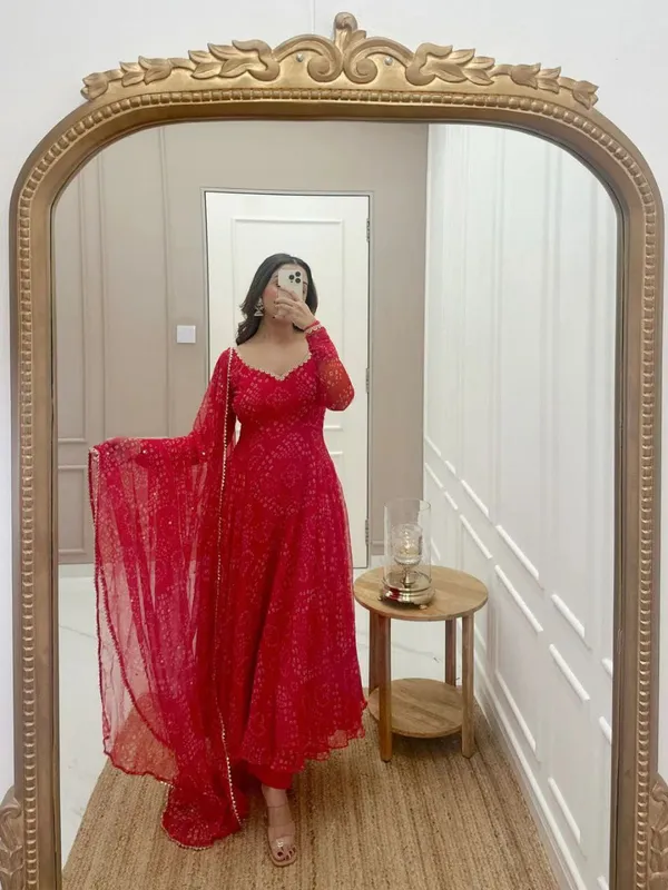 Georgette_Prinnted_Long_Gown