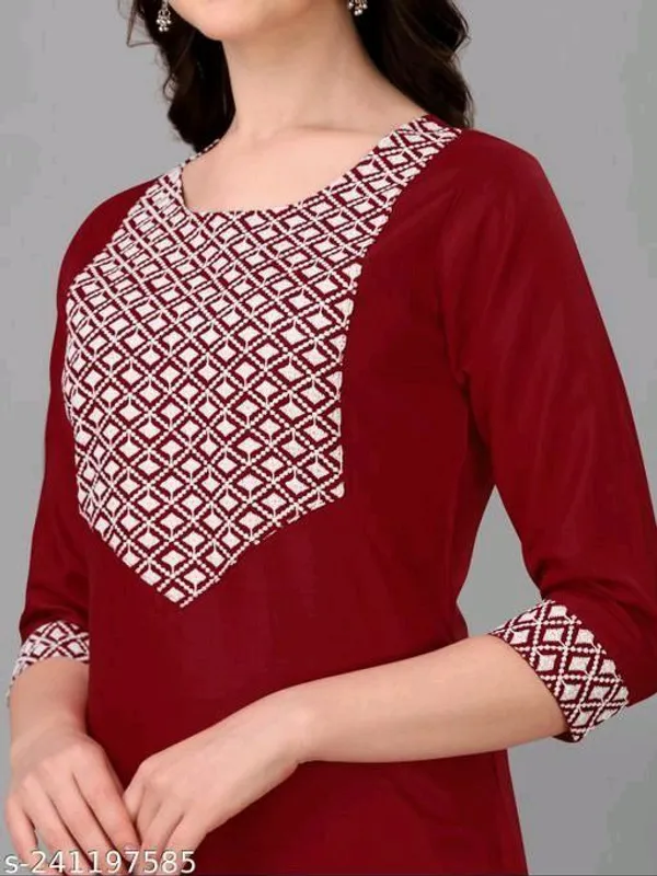 Maroon_And_White_Cotton_Embroided_3/4_Sleeve_Kurti_For_Women