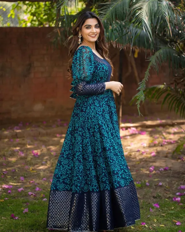 Blue_Geogette_Digital_Print_Full_Sleeve_Gown_For_Women
