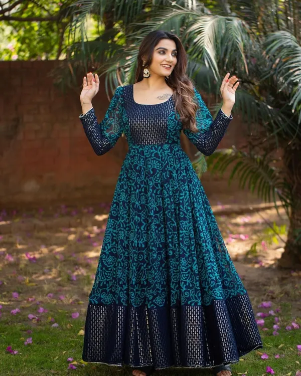 Blue_Geogette_Digital_Print_Full_Sleeve_Gown_For_Women