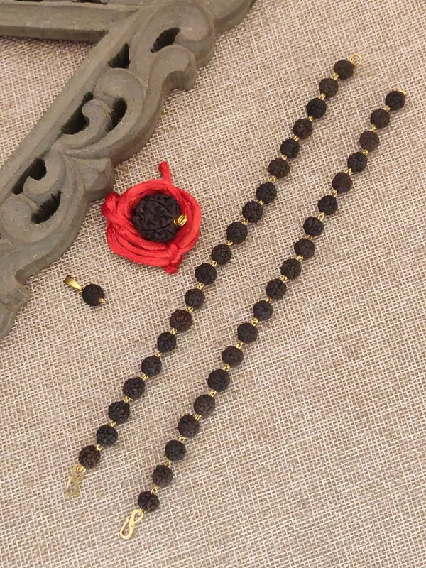 Regular_Black_2_Natural_Rudraksh_Bracelet_+_2_Pendants_For_Male_(Pack_Of_2)