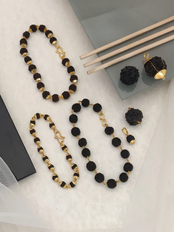 Gold_Plated__Combo_7_Products_3_Bracelets_3_Pendants_1_Natural_Rudraksh_Set_For_Male_