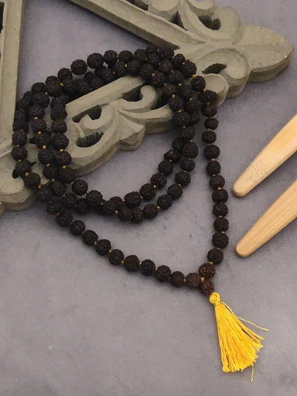 Black_108_Beed_Natural_Rudraksh_Mala_For_Male_