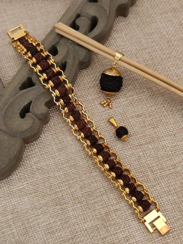 Gold_Plated__Designer_Bracelet_Plus_2_Pendants_For_Male