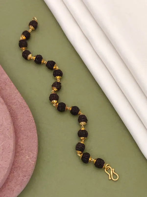 Gold_Plated__Natural_Rudraksh_Bracelet_For_Unisex
