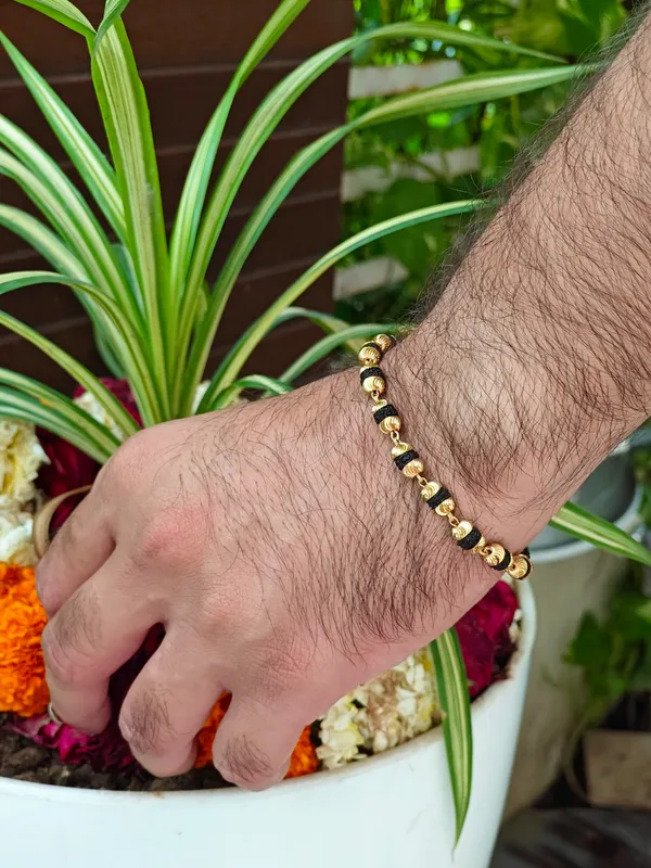 Gold_Plated__Natural_Rudraksh_Vertical_Bracelet_For_Unisex