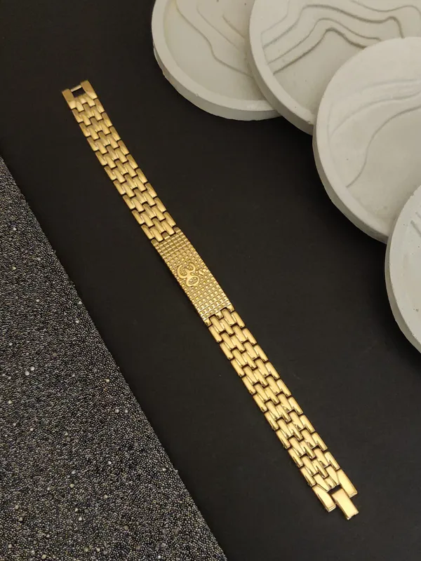 Gold_Plated__Texture_Ohm_Bracelet_For_Male