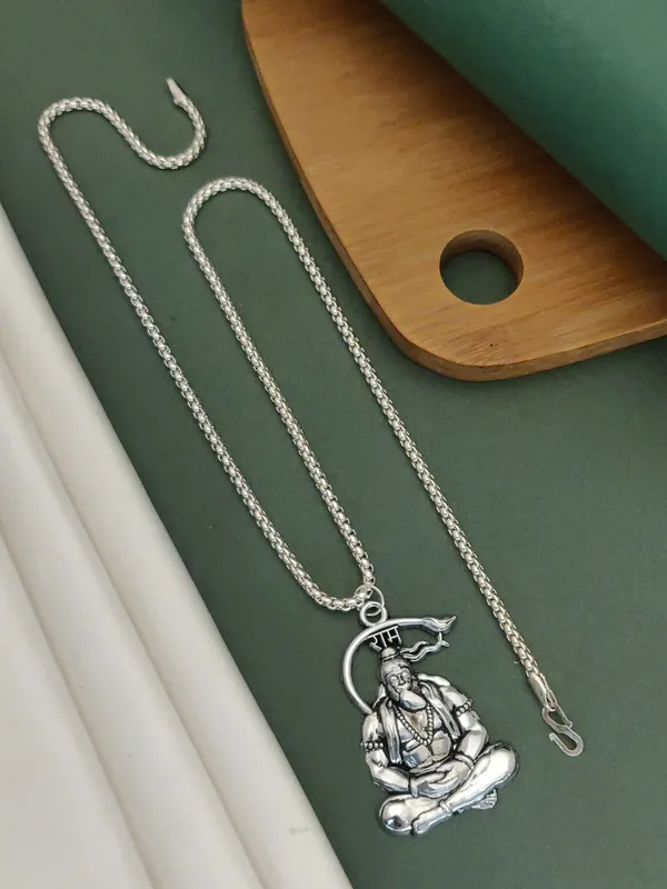 Silver_Plated_Shree_Hanuman_Pendant_With_Chain_For_Male_For_Peace_and_Protection