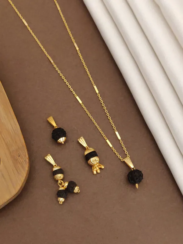 Gold_Plated_Combo_For_Women_|_4_Pendants_&_Gold_Plated_Chain