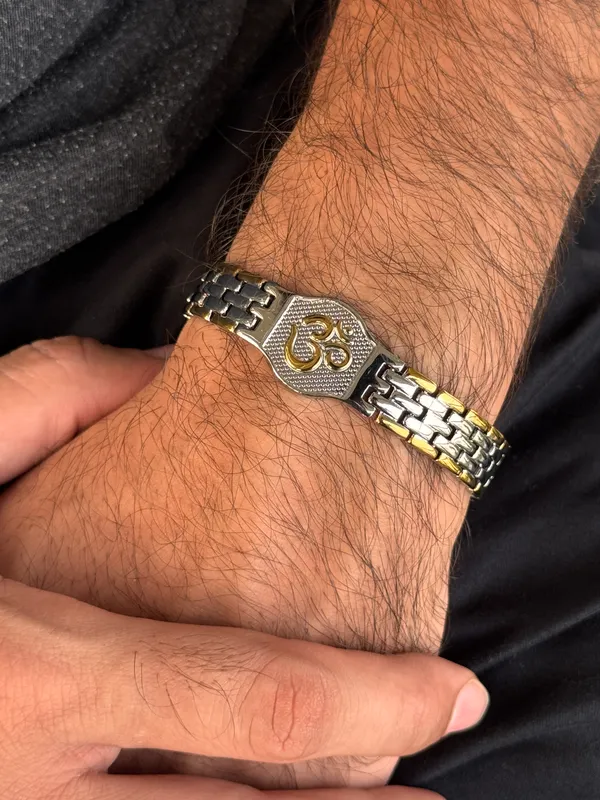 Silver_Plated_Combo_Ohm_Bracelet_Pendant_&_Chain_For_Men