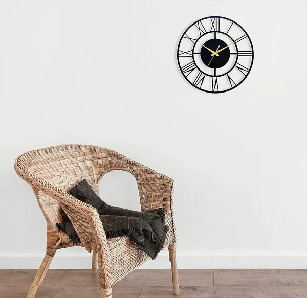 Metal_Antique_Big_Size_Hanging_Roman_Number_Watch_For_Living_Room,_Bedroom,_Office,_Decorative_Analog_Wall_Clock_For_Home_Decor