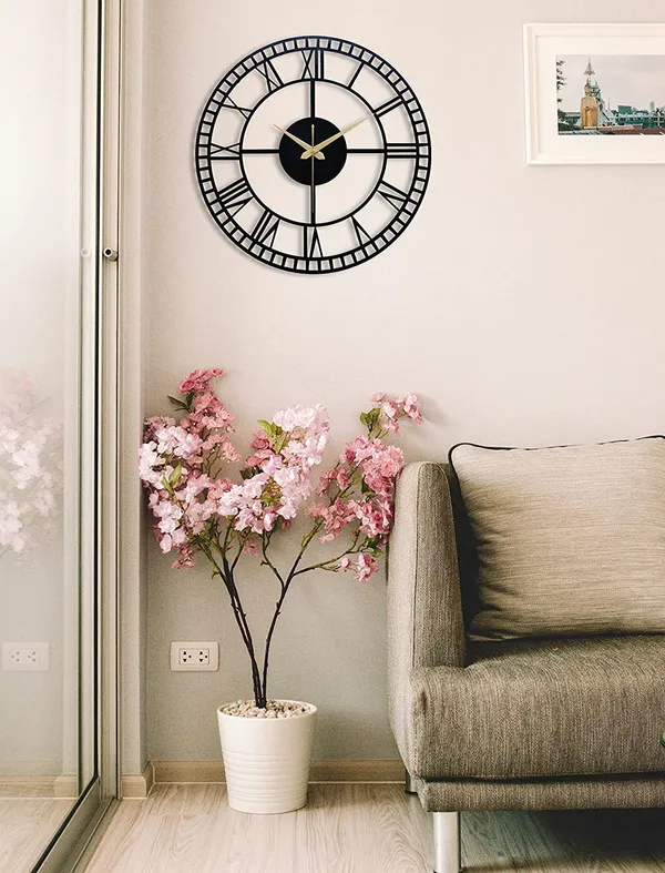 Metal_Antique_Big_Size_Hanging_Roman_Number_Watch_For_Living_Room,_Bedroom,_Office,_Decorative_Analog_Wall_Clock_For_Home_Decor