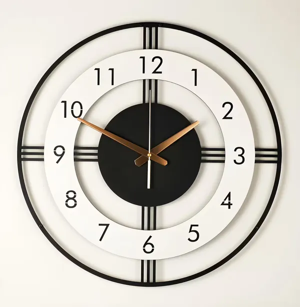 Black_And_White_Designer_Metal_Wall_Clock_For_Home/Office_&_Living_Room