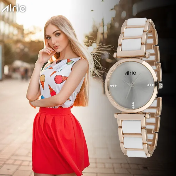 Silver_Round_Quartz_Analog_Wrist_Watch_For_Girls_(30_Mm_Dial)
