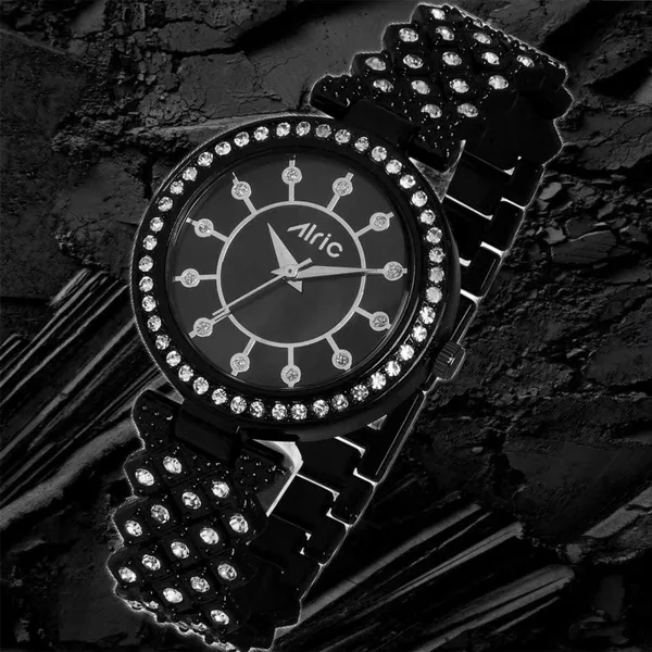 Black_Round_Quartz_Analog_Wrist_Watch_For_Girls_(30_Mm_Dial)