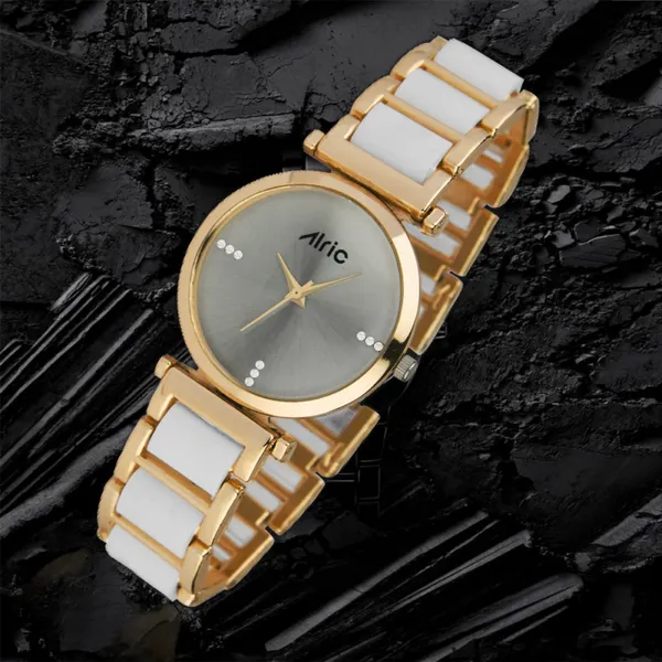 Silver_Round_Quartz_Analog_Wrist_Watch_For_Girls_(30_Mm_Dial)