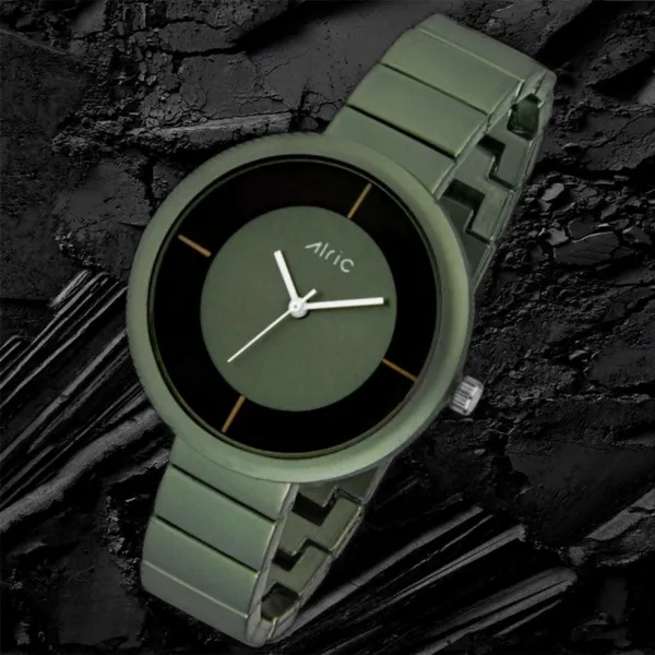 Black_&_Military_Green_Round_Quartz_Analog_Wrist_Watch_For_Girls_(30_Mm_Dial)