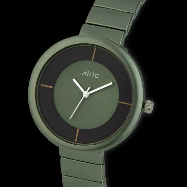 Black_&_Military_Green_Round_Quartz_Analog_Wrist_Watch_For_Girls_(30_Mm_Dial)