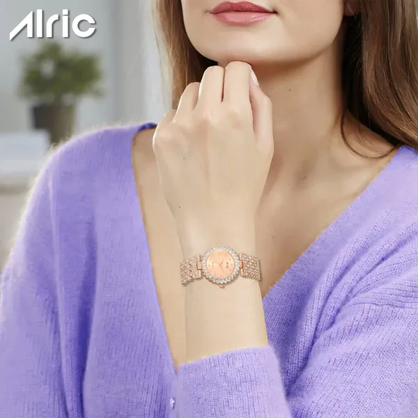 Rose_Gold_Round_Quartz_Analog_Wrist_Watch_For_Women_(30_Mm_Dial)