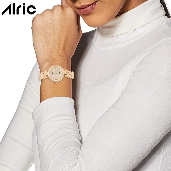 Rose_Gold_Round_Quartz_Analog_Wrist_Watch_For_Girls_(30_Mm_Dial)