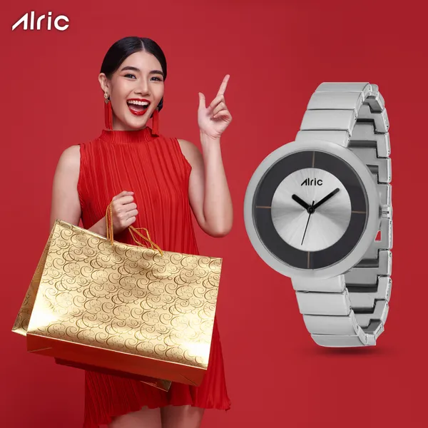 Silver_&_Black_Round_Quartz_Analog_Wrist_Watch_For_Girls_(30_Mm_Dial)