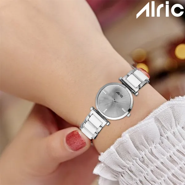 Silver_Round_Quartz_Analog_Wrist_Watch_For_Girls_(30_Mm_Dial)