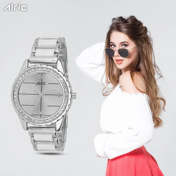 Silver_Round_Quartz_Analog_Wrist_Watch_For_Girls_(30_Mm_Dial)