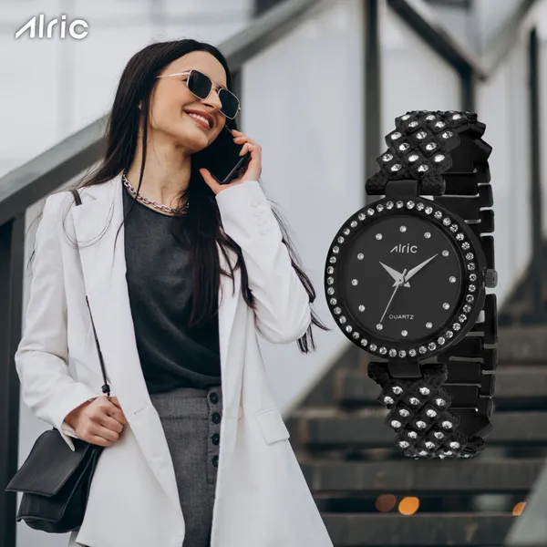 Black_Round_Quartz_Analog_Wrist_Watch_For_Girls_(30_Mm_Dial)
