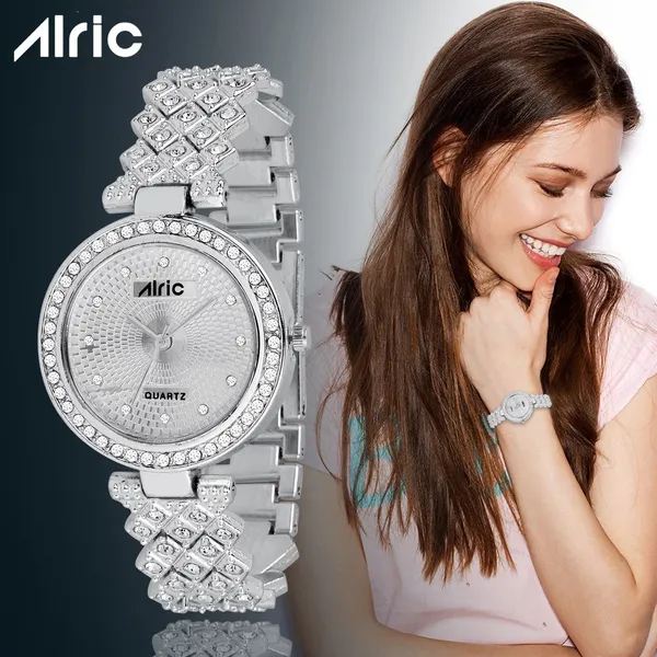 Silver_Round_Quartz_Analog_Wrist_Watch_For_Girls_(30_Mm_Dial)