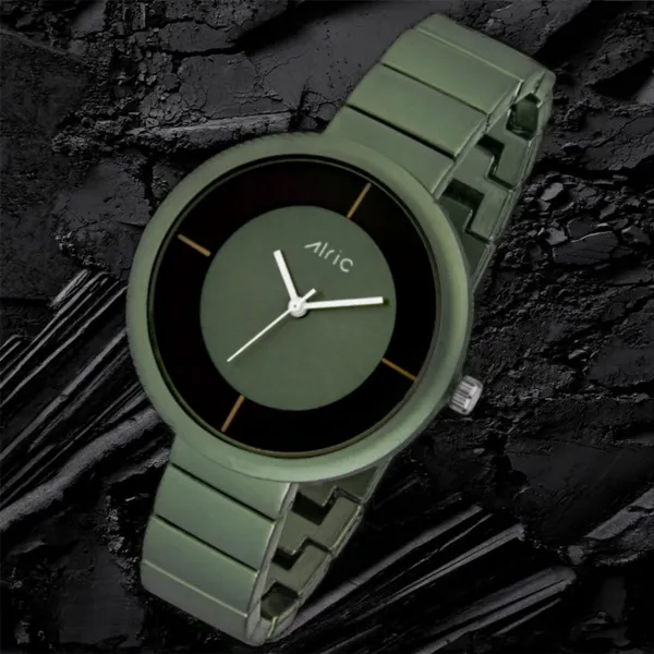 Military_Green_&_Black_Round_Quartz_Analog_Wrist_Watch_For_Girls_(30_Mm_Dial)