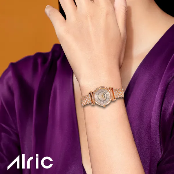 Eterna_Gold_Round_Quartz_Analog_Wrist_Watch_For_Girls_(30_Mm_Dial)