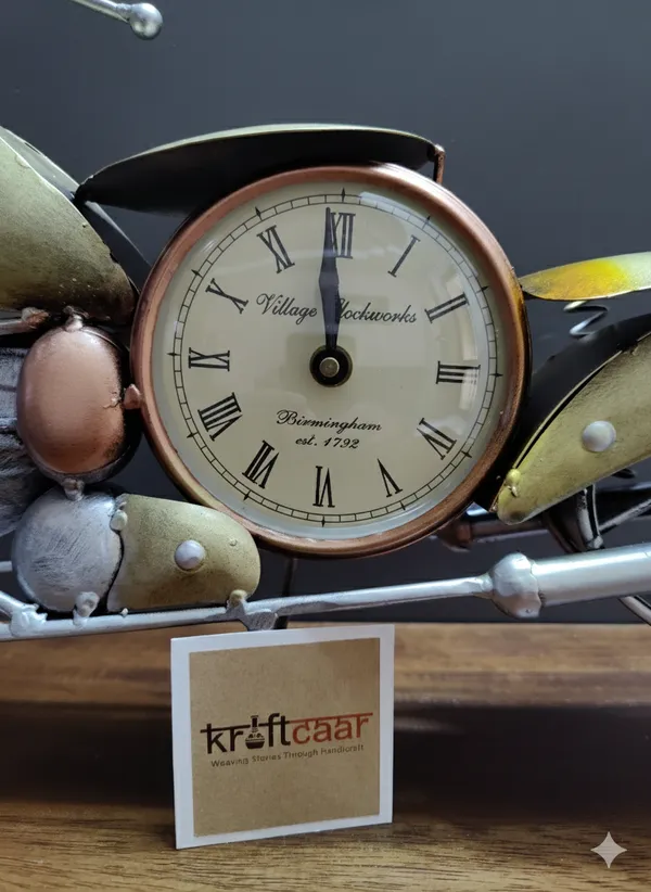 Multicolour_Bullet_Bike_Cycle_Clock_Table_Decor