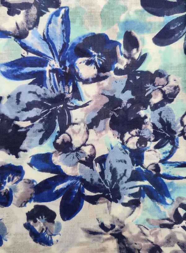 Botanical_Floral_Print_Viscose_Blend_Women's_Scarf_(70x180_cm)